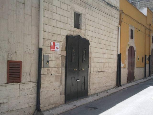 Ufficio in vendita a Canosa Di Puglia