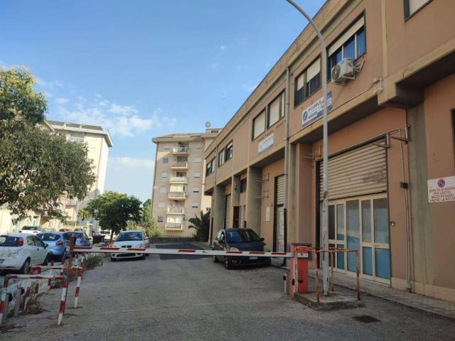 Ufficio in vendita a Caltanissetta