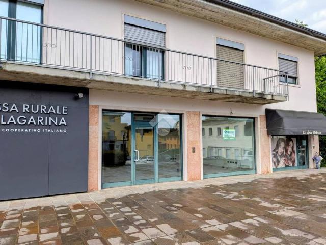 Ufficio in vendita a Caprino Veronese