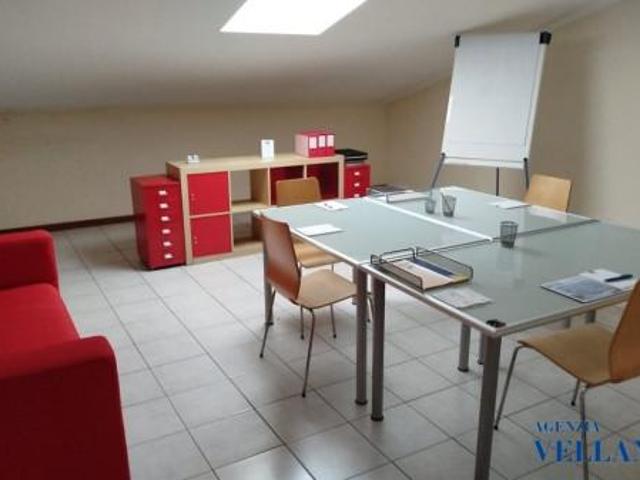 Ufficio in vendita a Carpi