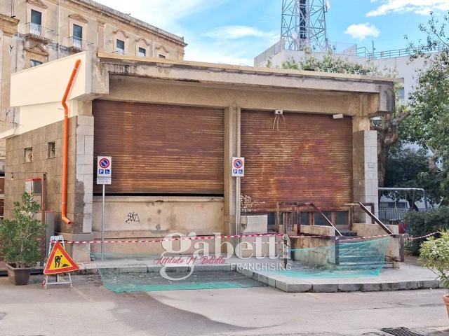 Ufficio in vendita a Cefalu'