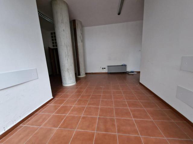 Ufficio in vendita a Cesena