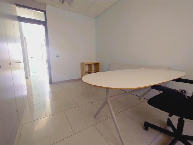 Ufficio in Vendita a Cesena