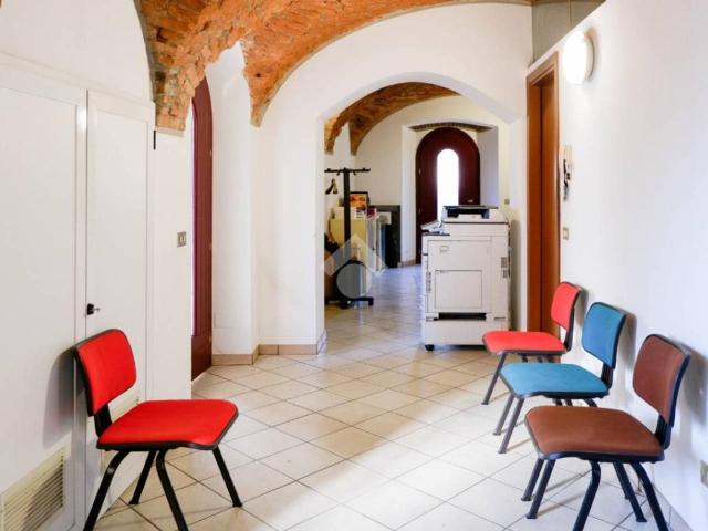 Ufficio in vendita a Chiari