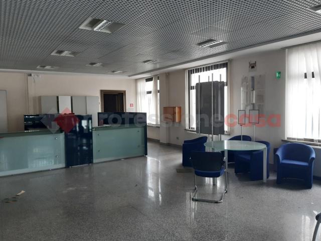 Ufficio in vendita a Chiesina Uzzanese