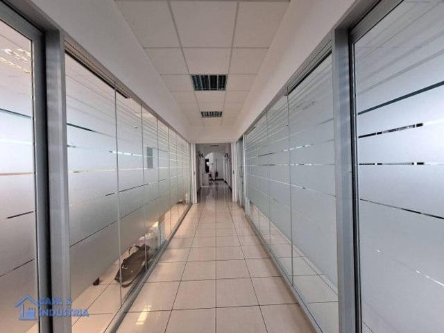 Ufficio in vendita a Cornate D'Adda