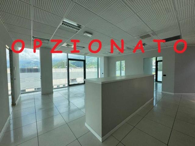 Ufficio in vendita a Clusone