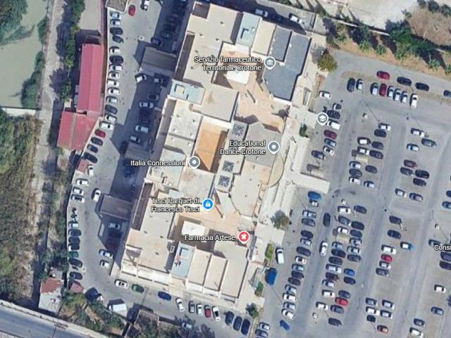 Ufficio in vendita a Crotone