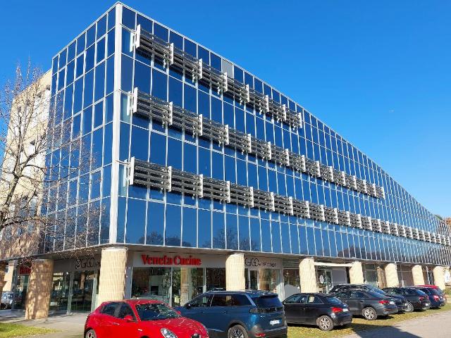 Ufficio in vendita a Faenza