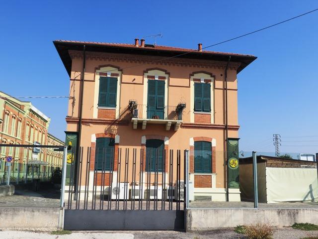 Ufficio in vendita a Ferrara