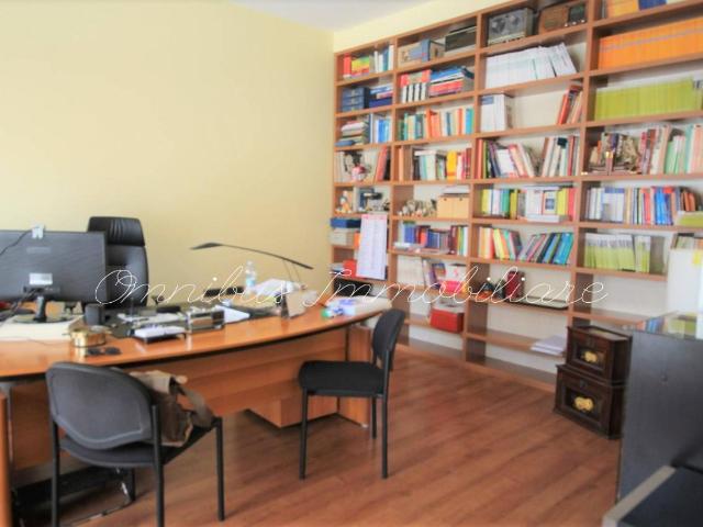 Ufficio in vendita a Foggia