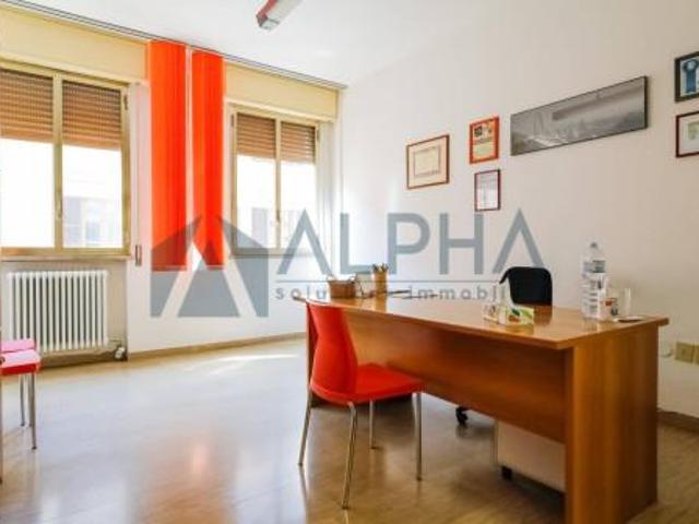 Ufficio in vendita a Forli'