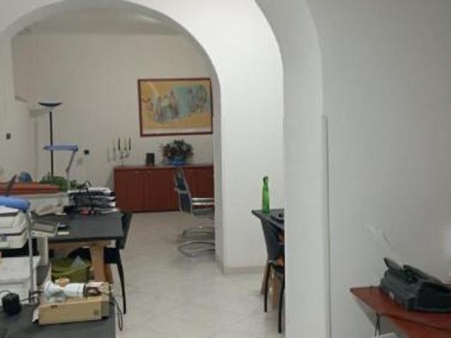 Ufficio in vendita a Genova, Castelletto