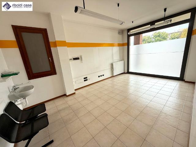 UFFICIO in VENDITA a GIUSSANO