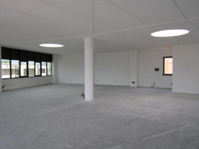 Ufficio in vendita a La Fontina San Giuliano Terme 215 mq Rif: 699636