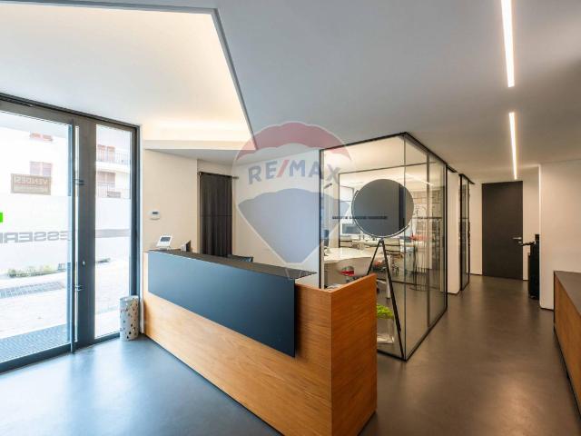Ufficio in vendita a Lallio