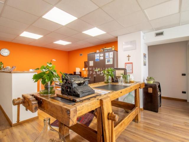 Ufficio in vendita a Lecco