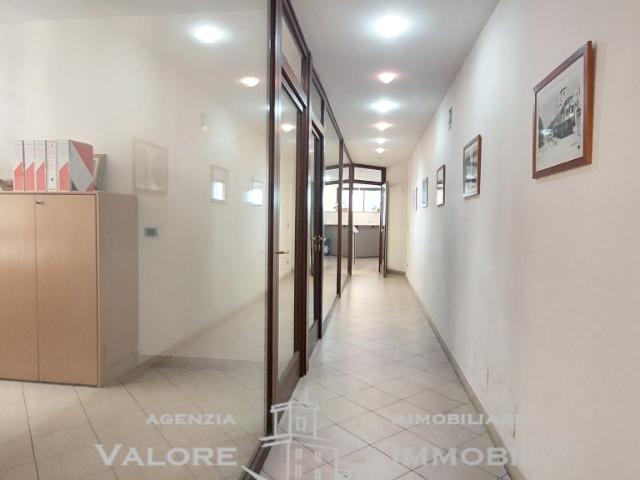 Ufficio in vendita a Livorno