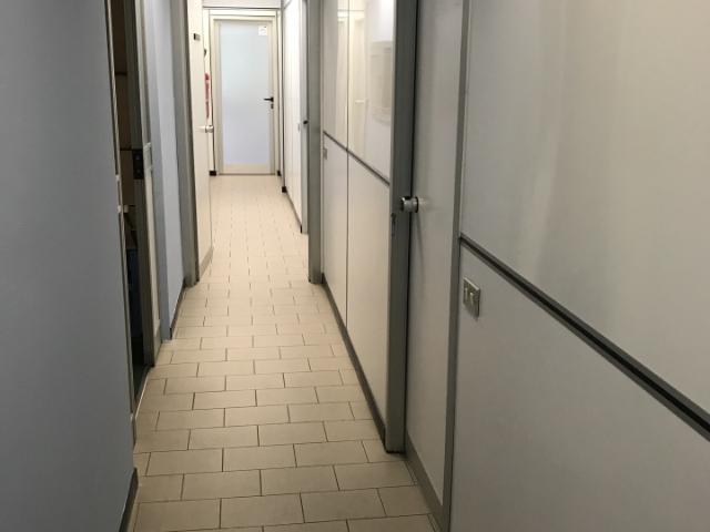 UFFICIO in VENDITA a LOCATE DI TRIULZI