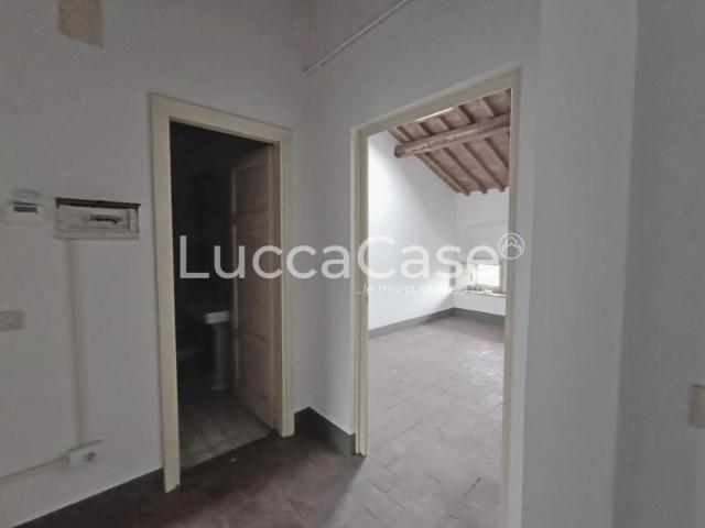 Ufficio in Vendita a Lucca