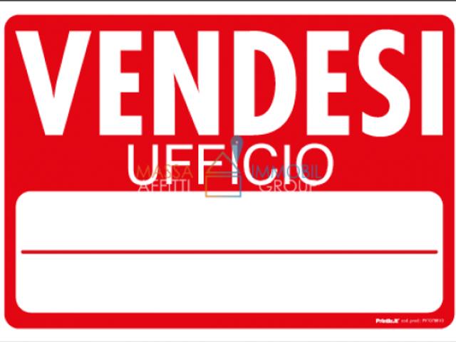 Ufficio in vendita a Massa