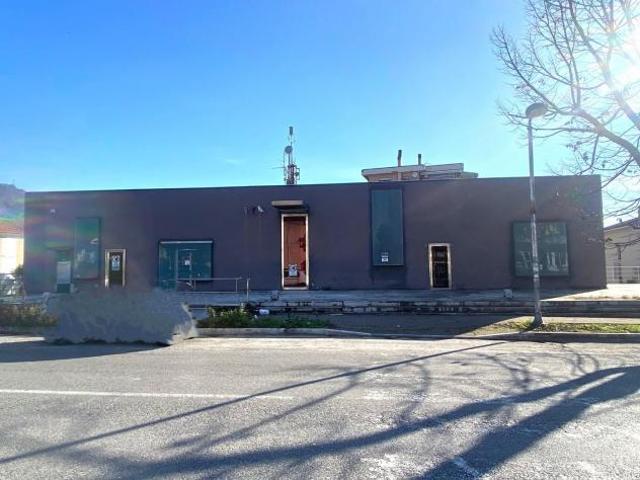 Ufficio in vendita a Massa 720 mq Rif: 1233166