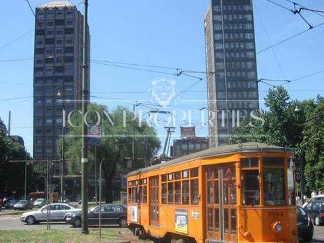 Ufficio in vendita a Milano, Repubblica