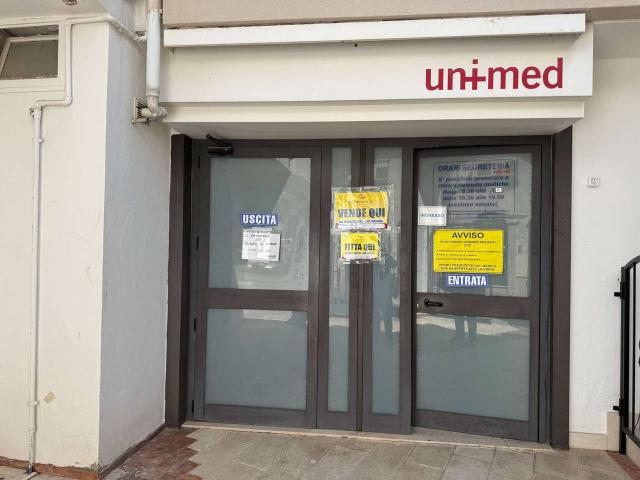 Ufficio in vendita a Montescaglioso