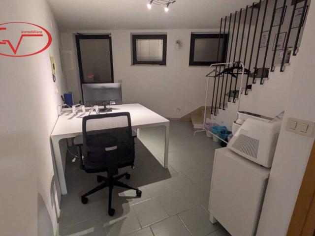 Ufficio in vendita a Montevarchi