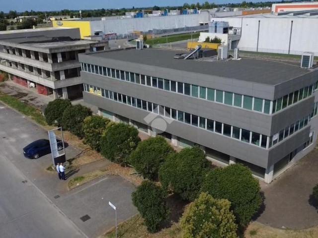 Ufficio in vendita a Montichiari
