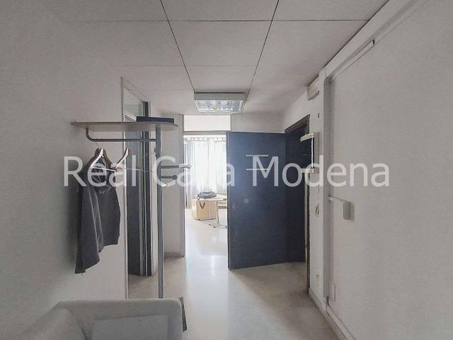Ufficio in vendita a Modena