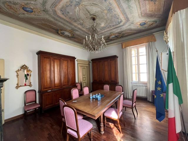 Ufficio in vendita a Modena