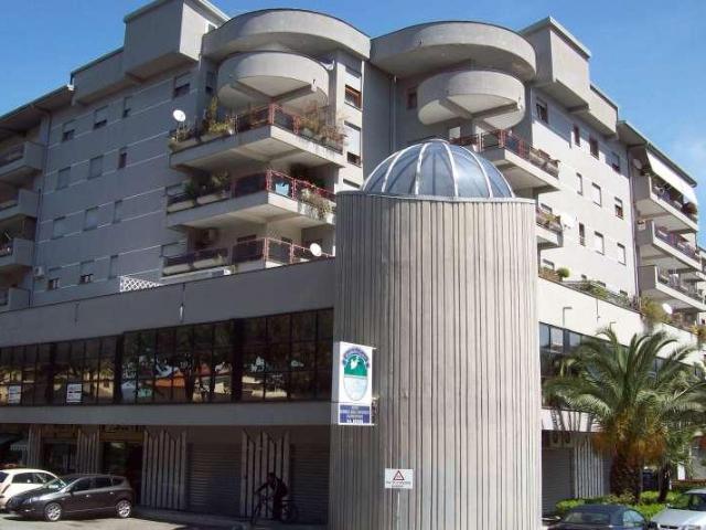 Ufficio in vendita a Rende