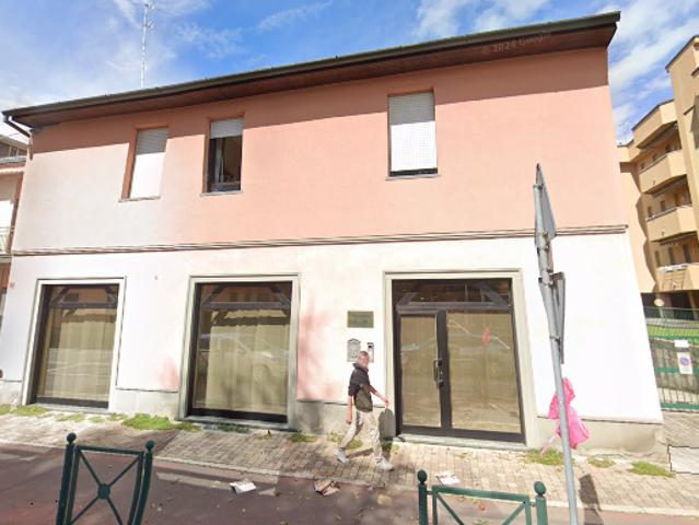 Ufficio in Vendita a Muggi?