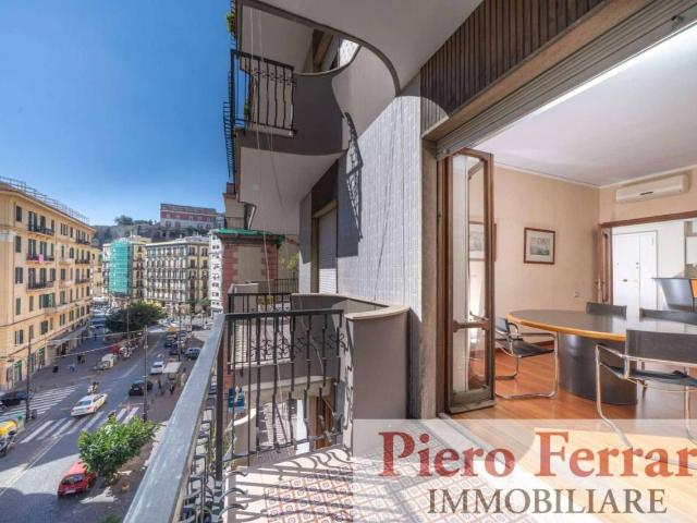 Ufficio in vendita a Napoli