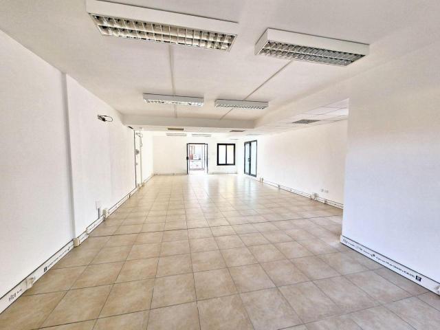 Ufficio in vendita a Olbia