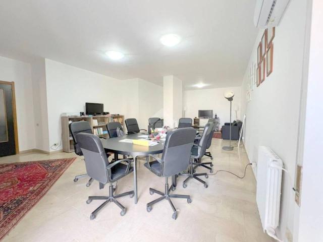 Ufficio in vendita a Palermo
