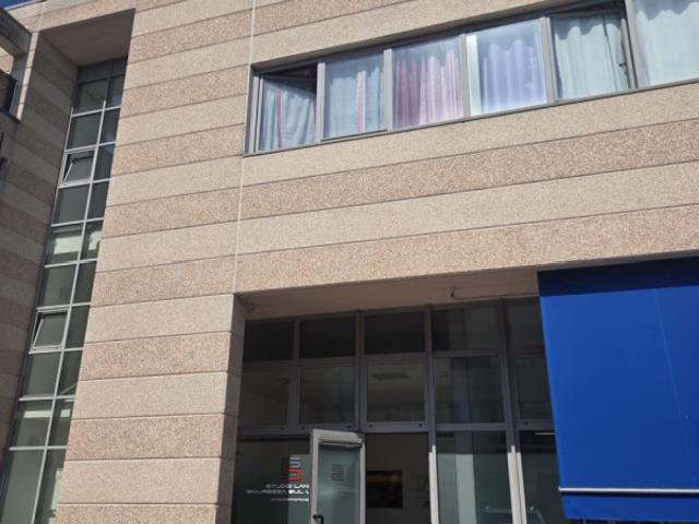 Ufficio in Vendita a Parma