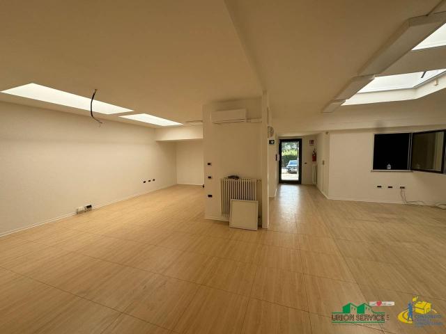 Ufficio in vendita a Parma
