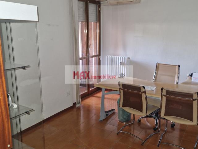UFFICIO in VENDITA a PESARO SORIA