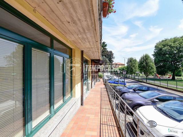 Ufficio in vendita a Ponte Lambro