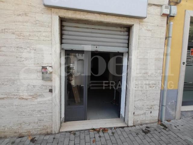 Ufficio in vendita a Poggibonsi