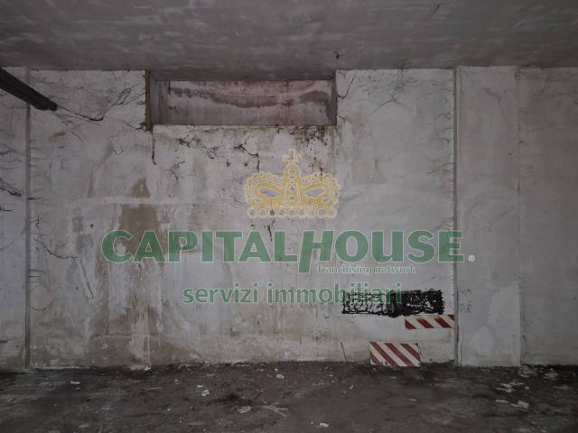 Ufficio in vendita a Portico di Caserta