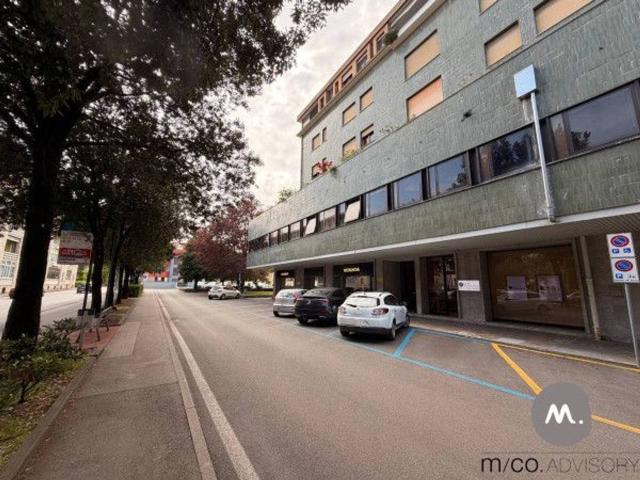 Ufficio in vendita a Pordenone