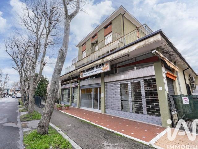 Negozio in vendita a Rimini