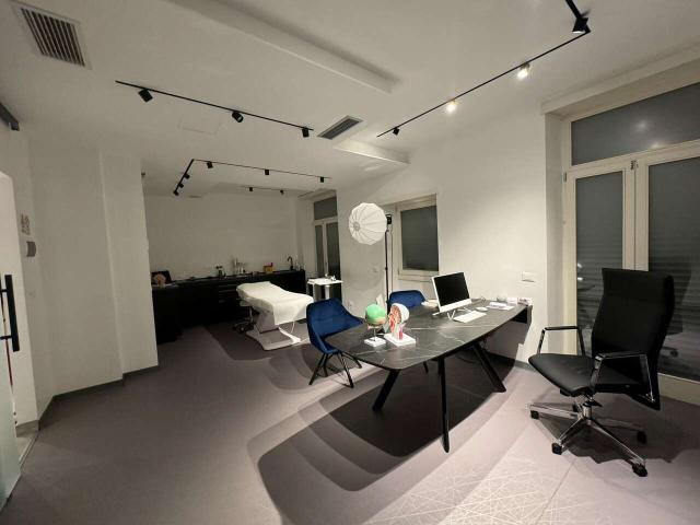UFFICIO in VENDITA a ROMA TRIESTE