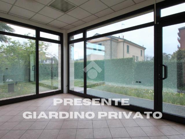 Ufficio in vendita a Scanzorosciate