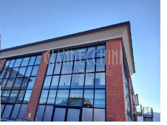 Ufficio in vendita a Sarzana