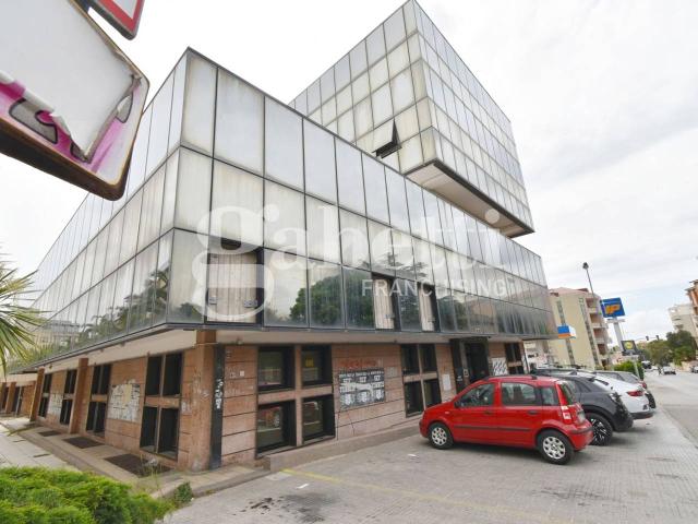 Ufficio in vendita a Sassari