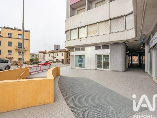 Ufficio in vendita a Senigallia
